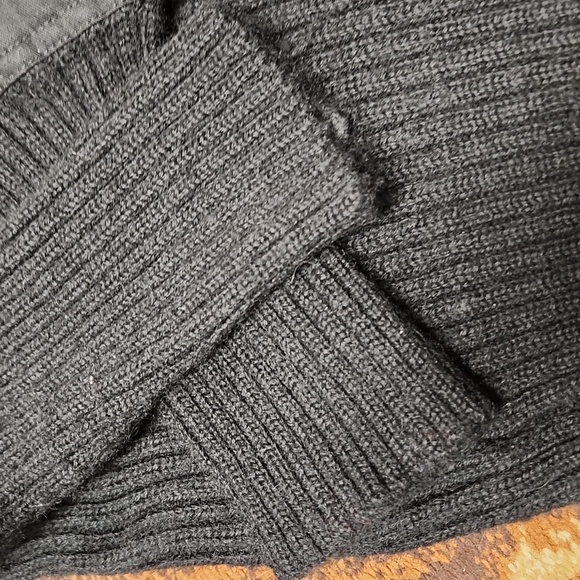 Unisex Black Sweater - Picture 6 of 7